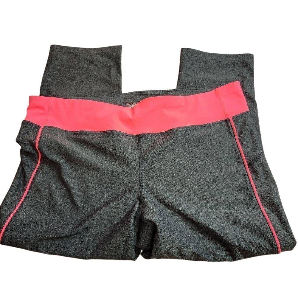 Xersion capri fitted leggings M